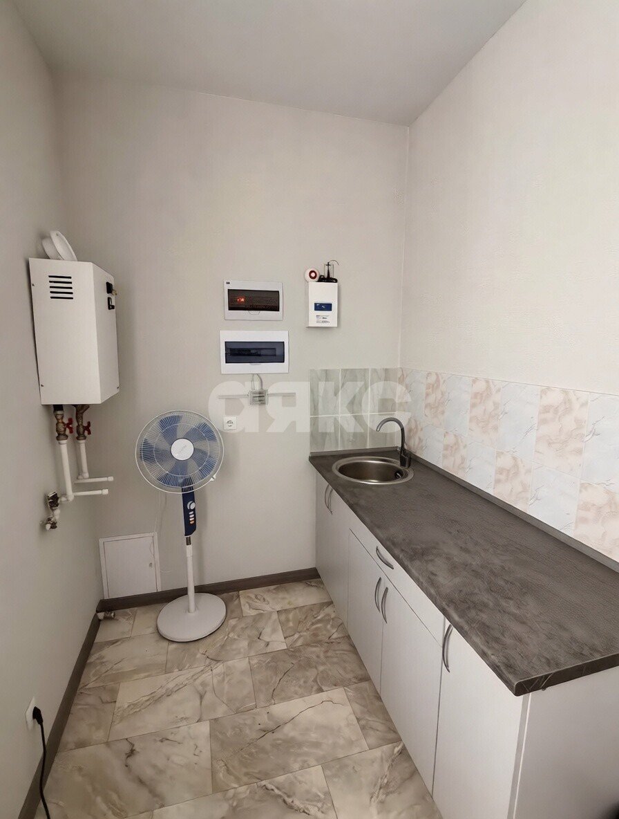 Фото №6: Коммерция 72 м² - Мариуполь, р. Жовтневый, ул. Энгельса