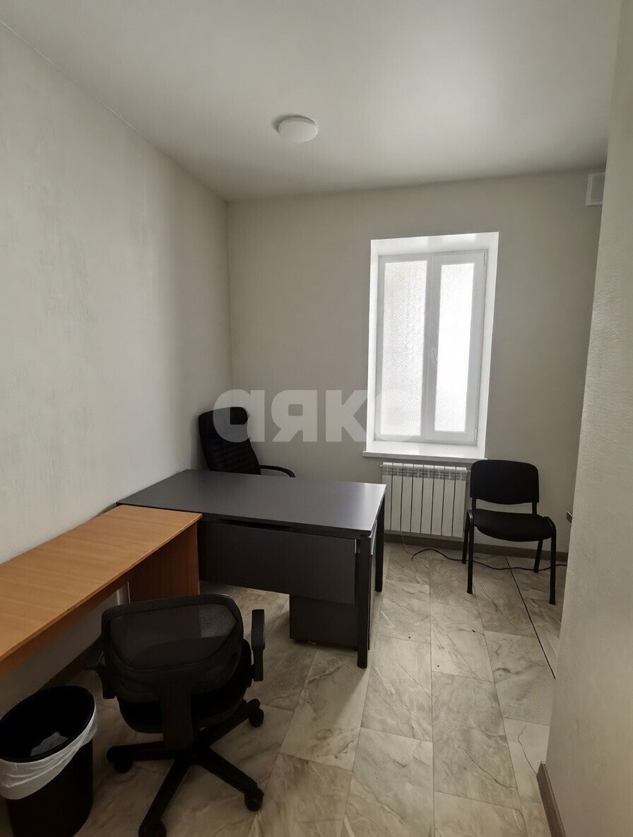 Фото №2: Коммерция 72 м² - Мариуполь, р. Жовтневый, ул. Энгельса