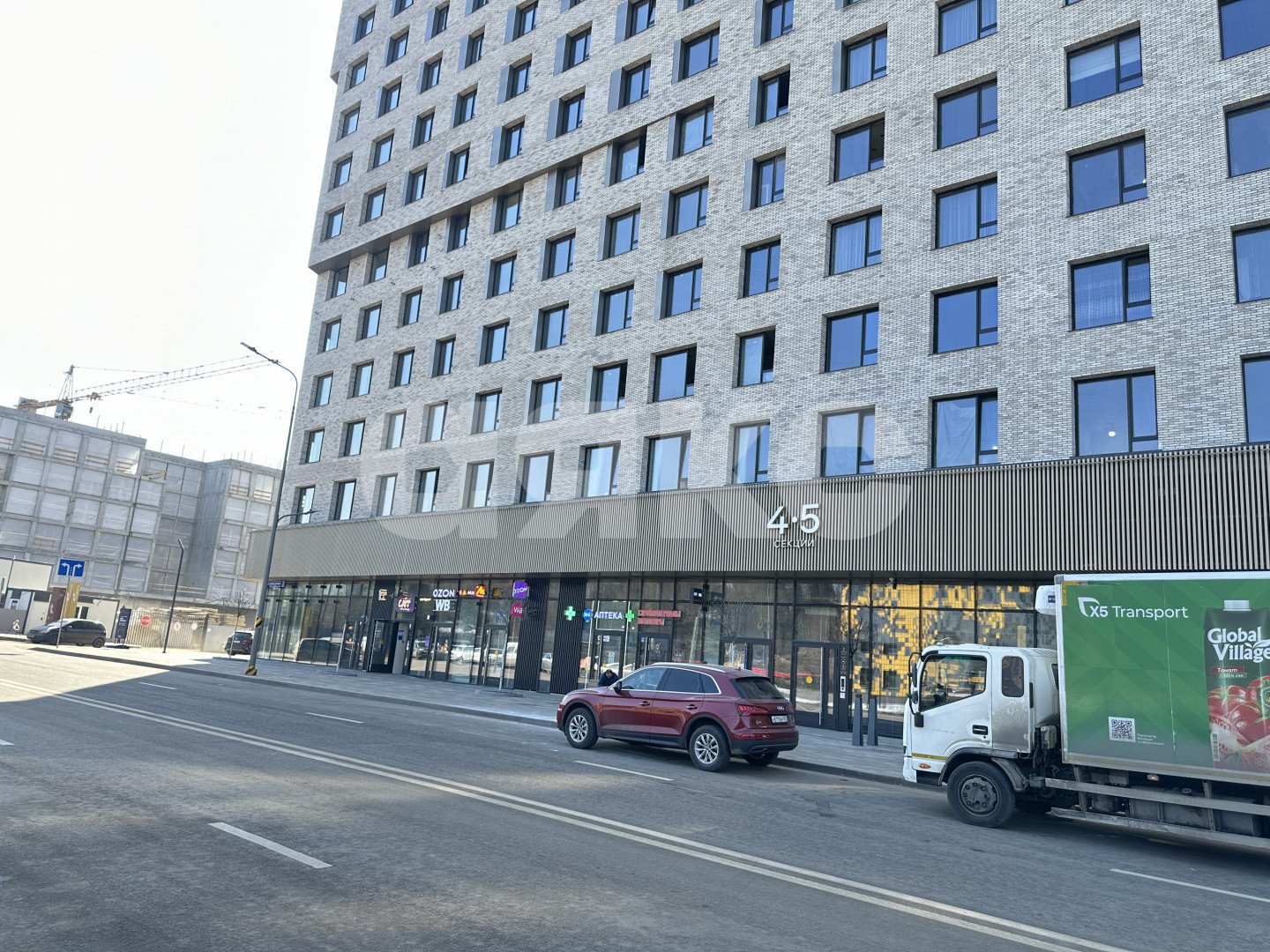 Фото №2: Коммерция <span class="whitespace-nowrap">50 м²</span>, <span class="whitespace-nowrap">1/19 эт.</span> - Москва, ул. Эдуарда Стрельцова, 2к2