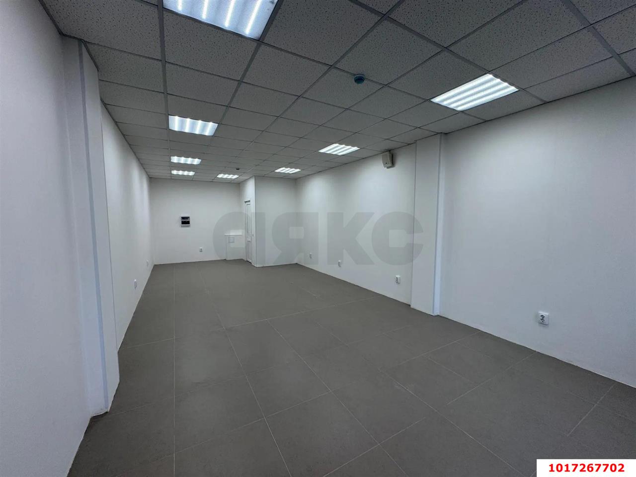 Фото №6: Офисное помещение 44 м² - Краснодар, Прикубанский внутригородской округ, мкр. Музыкальный, ул. Российская, 257/7
