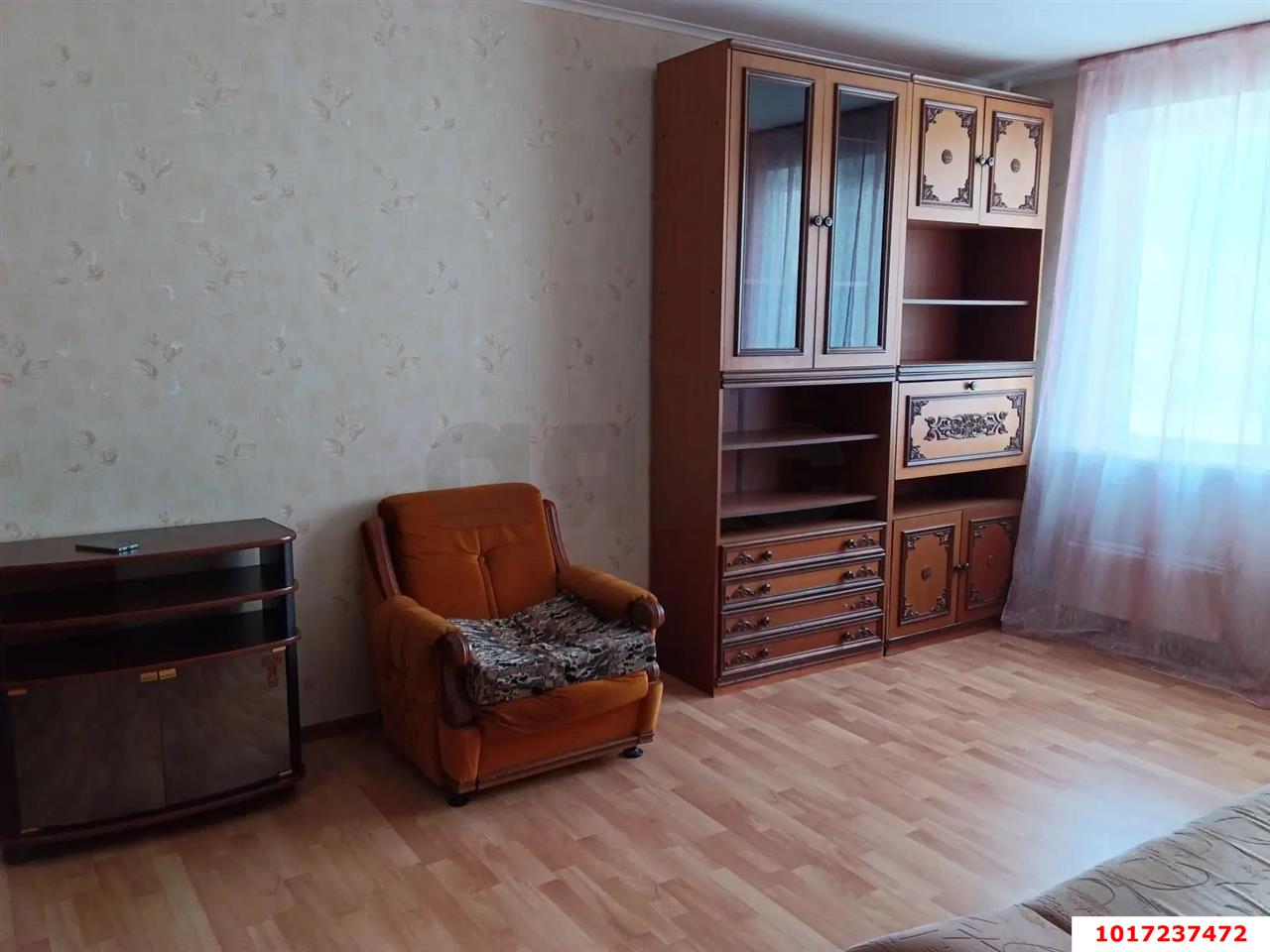 Фото №3: 1-комнатная квартира <span class="whitespace-nowrap">38 м²</span>, <span class="whitespace-nowrap">10/12 эт.</span> - Краснодар, Западный внутригородской округ, мкр. Юбилейный, ул. Рождественская набережная, 9