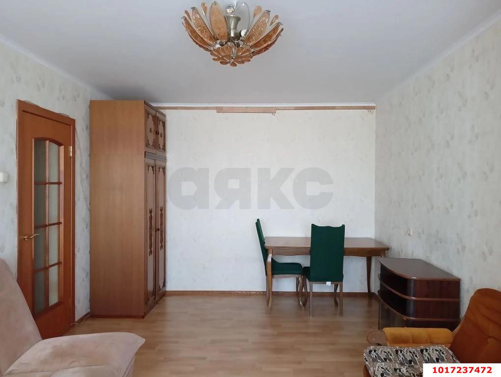 Фото №4: 1-комнатная квартира <span class="whitespace-nowrap">38 м²</span>, <span class="whitespace-nowrap">10/12 эт.</span> - Краснодар, Западный внутригородской округ, мкр. Юбилейный, ул. Рождественская набережная, 9