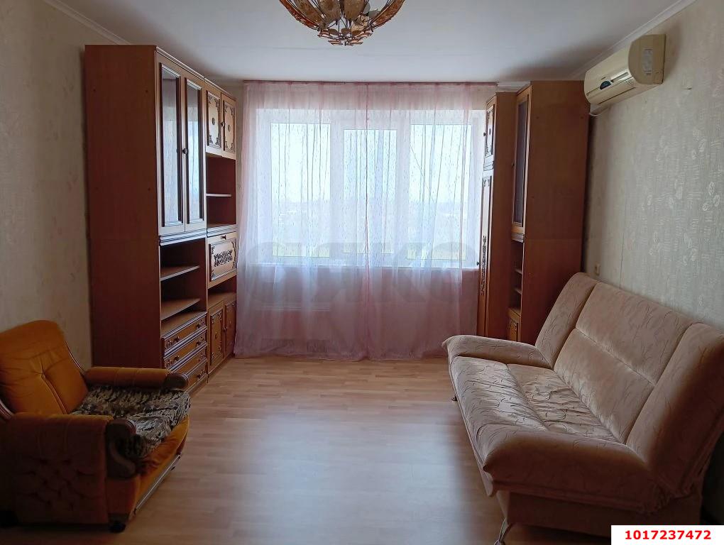 Фото №1: 1-комнатная квартира <span class="whitespace-nowrap">38 м²</span>, <span class="whitespace-nowrap">10/12 эт.</span> - Краснодар, Западный внутригородской округ, мкр. Юбилейный, ул. Рождественская набережная, 9
