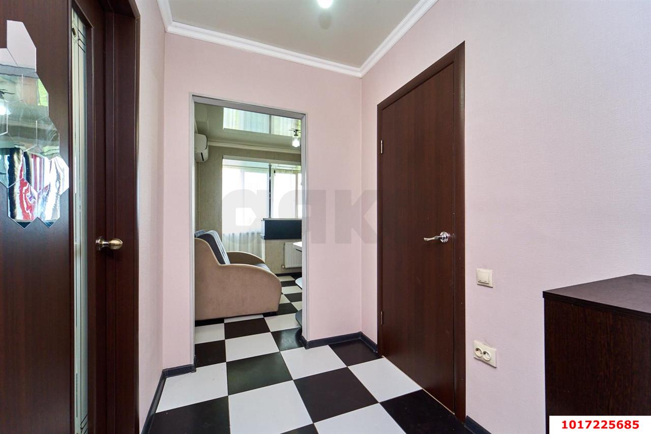 Фото №10: 1-комнатная квартира <span class="whitespace-nowrap">30 м²</span>, <span class="whitespace-nowrap">4/4 эт.</span> - Знаменский, мкр. Карасунский внутригородской округ, ул. Виноградная, 2/1