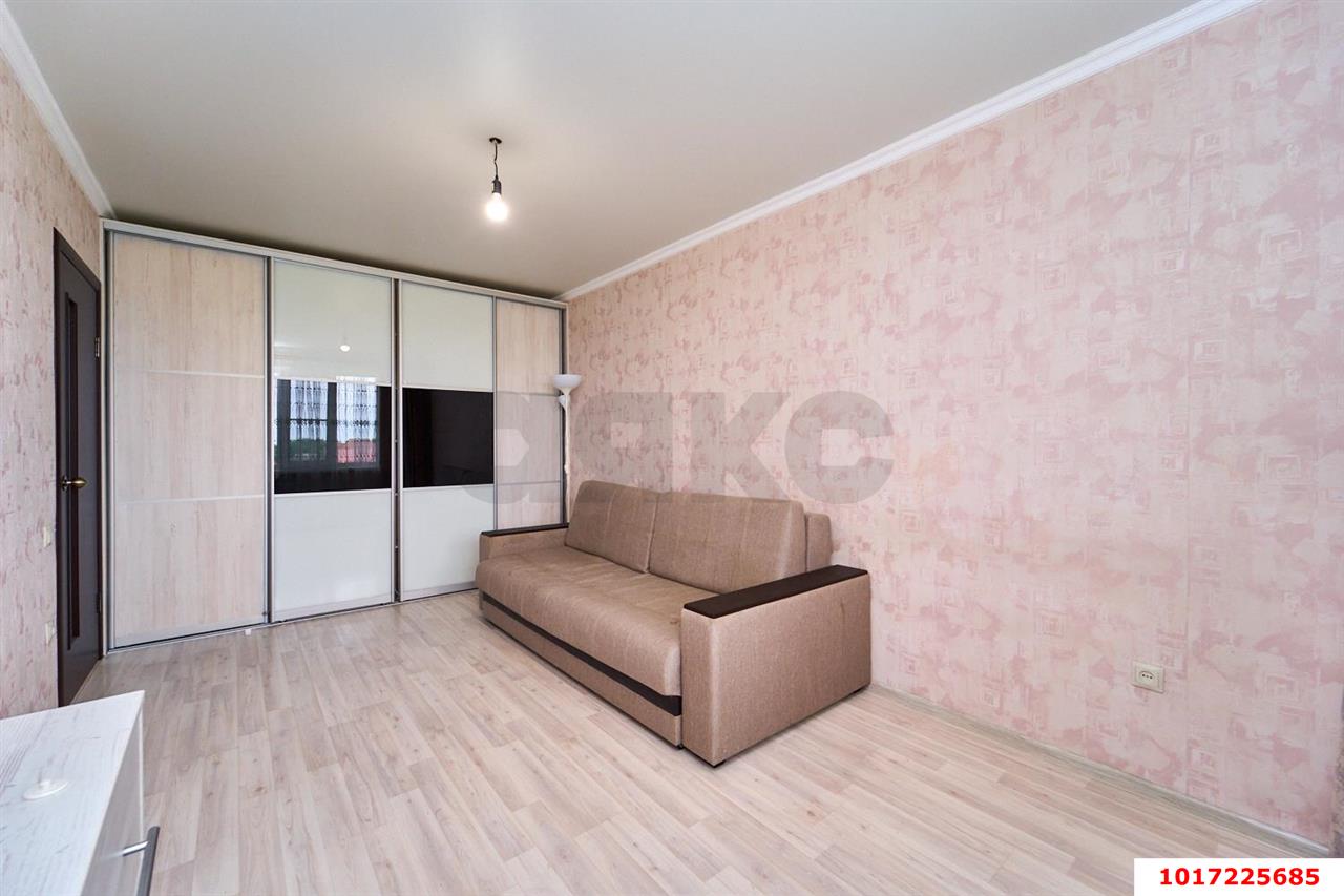 Фото №7: 1-комнатная квартира <span class="whitespace-nowrap">30 м²</span>, <span class="whitespace-nowrap">4/4 эт.</span> - Знаменский, мкр. Карасунский внутригородской округ, ул. Виноградная, 2/1