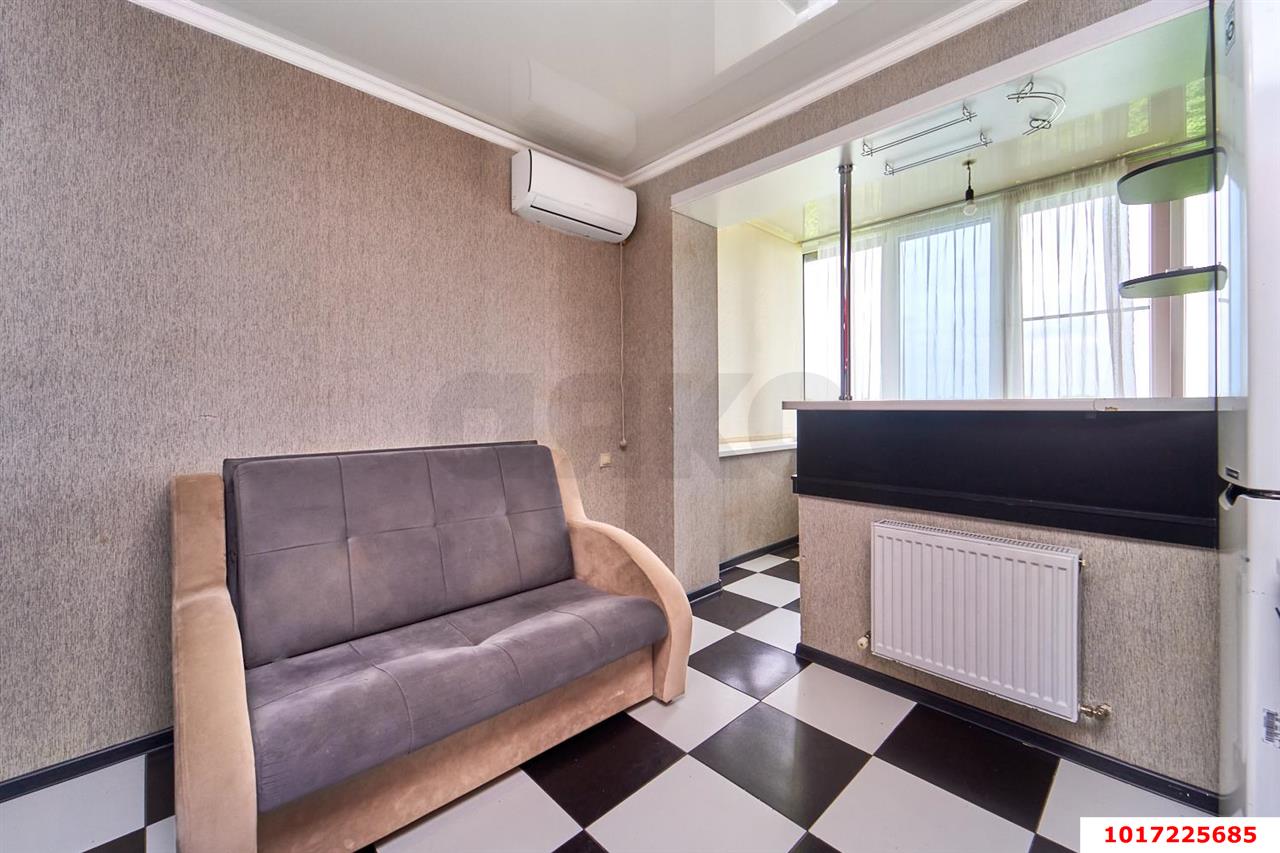Фото №4: 1-комнатная квартира <span class="whitespace-nowrap">30 м²</span>, <span class="whitespace-nowrap">4/4 эт.</span> - Знаменский, мкр. Карасунский внутригородской округ, ул. Виноградная, 2/1
