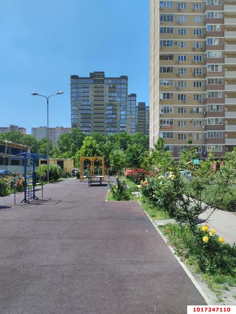 Фото №2: 2-комнатная квартира 64 м² - Краснодар, Прикубанский внутригородской округ, мкр. ЖК Бауинвест, ул. Героев-Разведчиков, 11/3