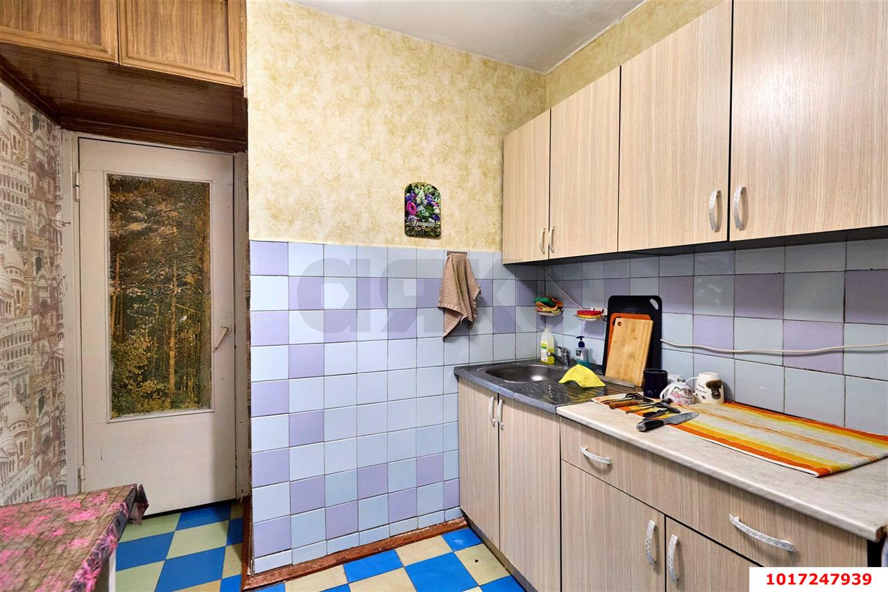 Фото №3: 1-комнатная квартира 35 м² - Краснодар, Западный внутригородской округ, мкр. Юбилейный, ул. 70-летия Октября, 12/1