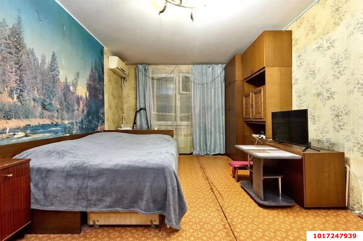 Фото №5: 1-комнатная квартира <span class="whitespace-nowrap">35 м²</span>, <span class="whitespace-nowrap">5/12 эт.</span> - Краснодар, Западный внутригородской округ, мкр. Юбилейный, ул. 70-летия Октября, 12/1