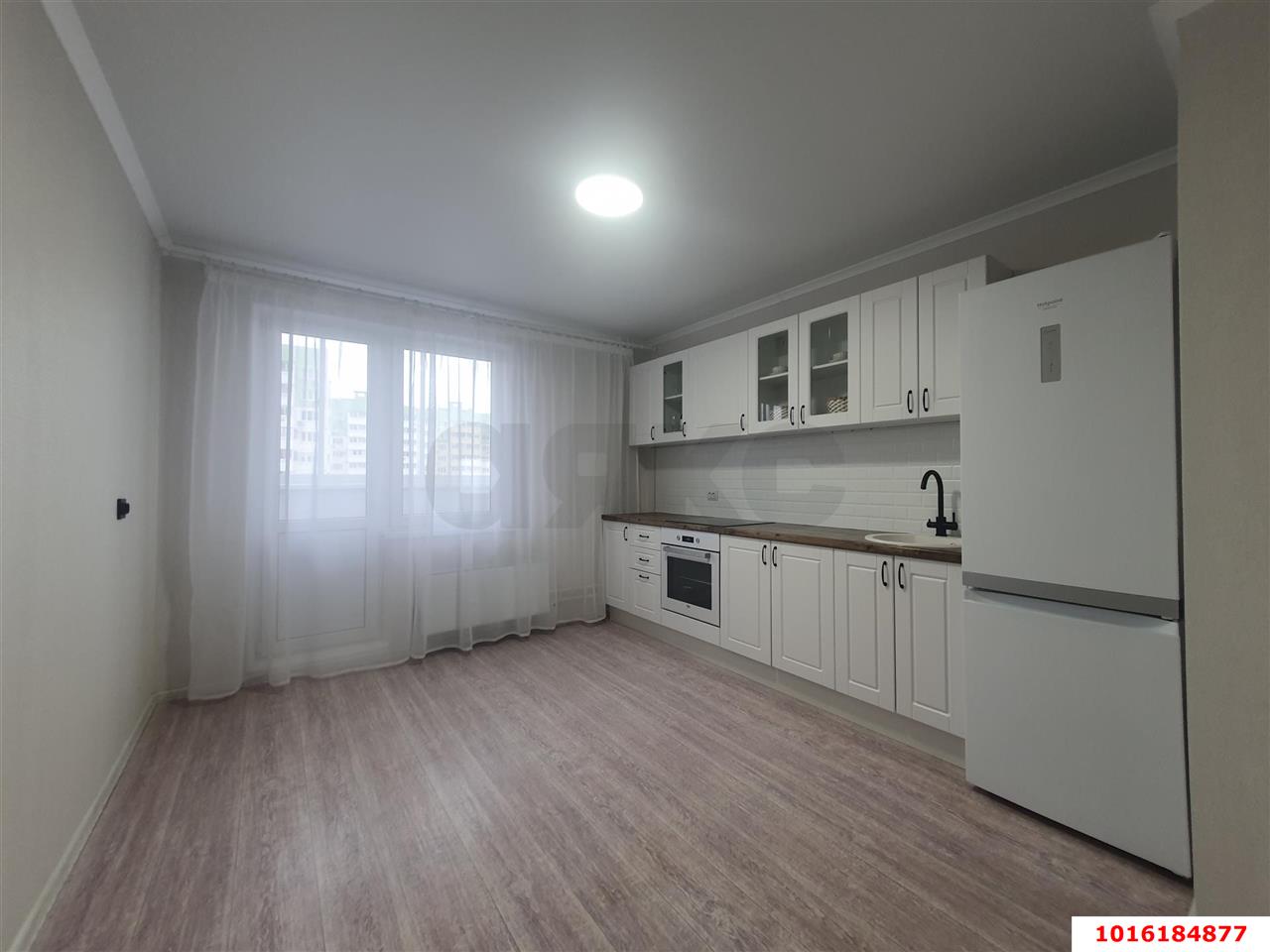 Фото №2: 2-комнатная квартира 66 м² - Краснодар, Прикубанский внутригородской округ, мкр. Восточно-Кругликовский, ул. Героя А.А. Аверкиева, 15