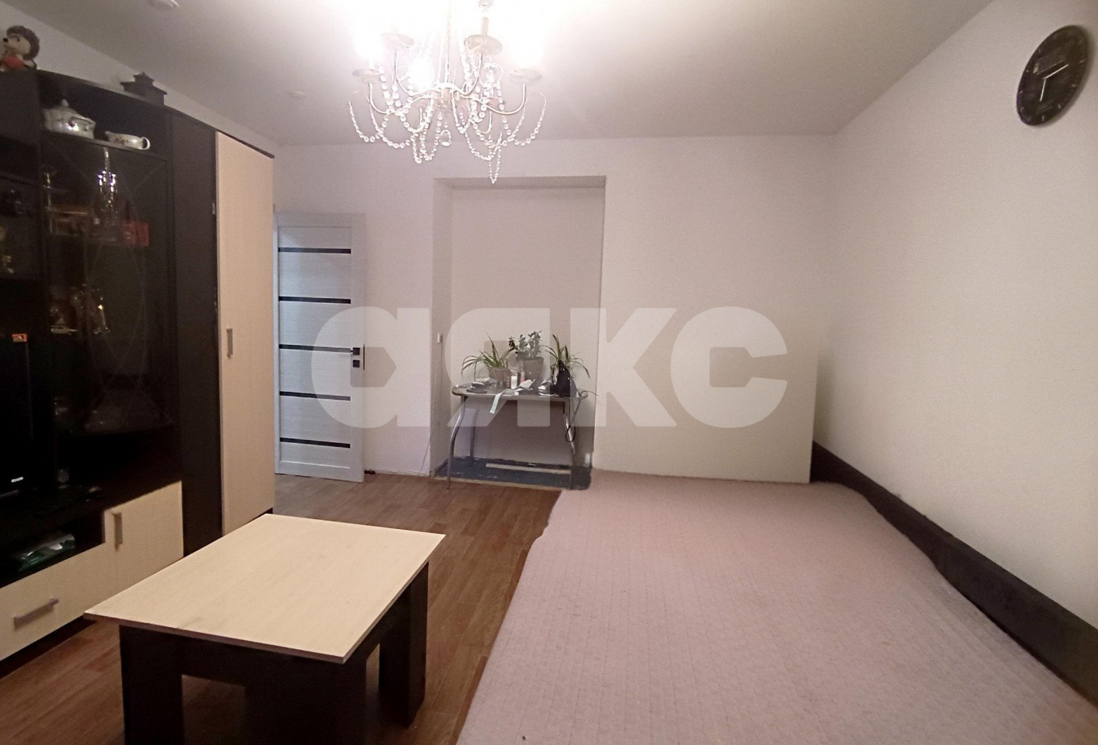 Фото №3: 3-комнатная квартира <span class="whitespace-nowrap">74 м²</span>, <span class="whitespace-nowrap">2/4 эт.</span> - Волгоград, р. Тракторозаводский, ул. Адмирала Ушакова, 4