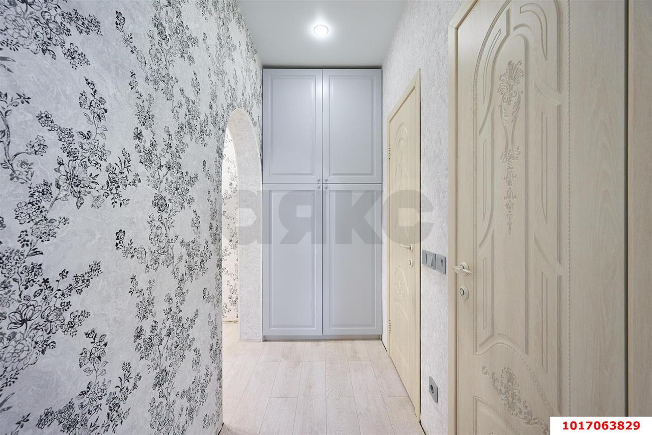 Фото №11: 2-комнатная квартира <span class="whitespace-nowrap">74 м²</span>, <span class="whitespace-nowrap">17/18 эт.</span> - Краснодар, Карасунский внутригородской округ, мкр. жилой комплекс Мелодия, ул. Гидростроителей, 59/2лит1