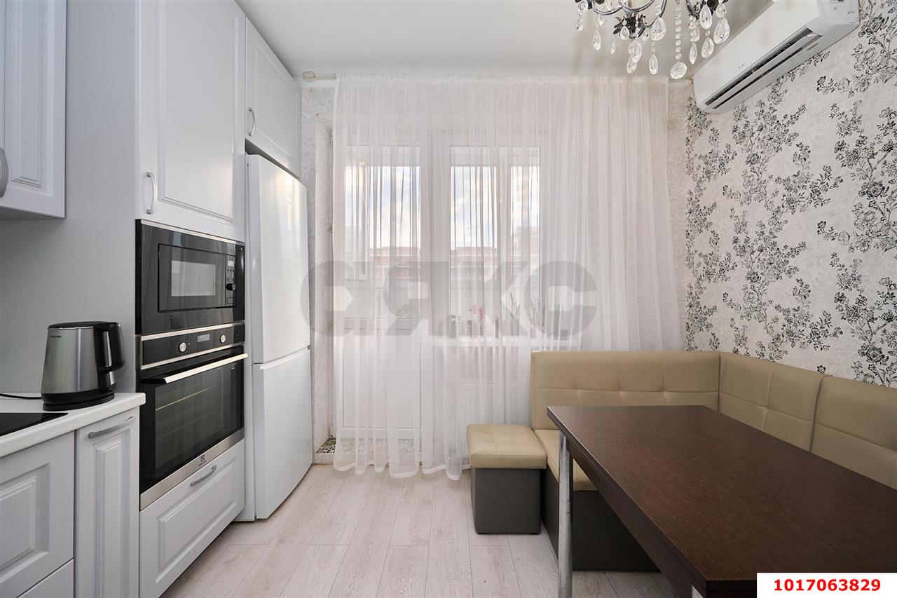 Фото №2: 2-комнатная квартира <span class="whitespace-nowrap">74 м²</span>, <span class="whitespace-nowrap">17/18 эт.</span> - Краснодар, Карасунский внутригородской округ, мкр. жилой комплекс Мелодия, ул. Гидростроителей, 59/2лит1