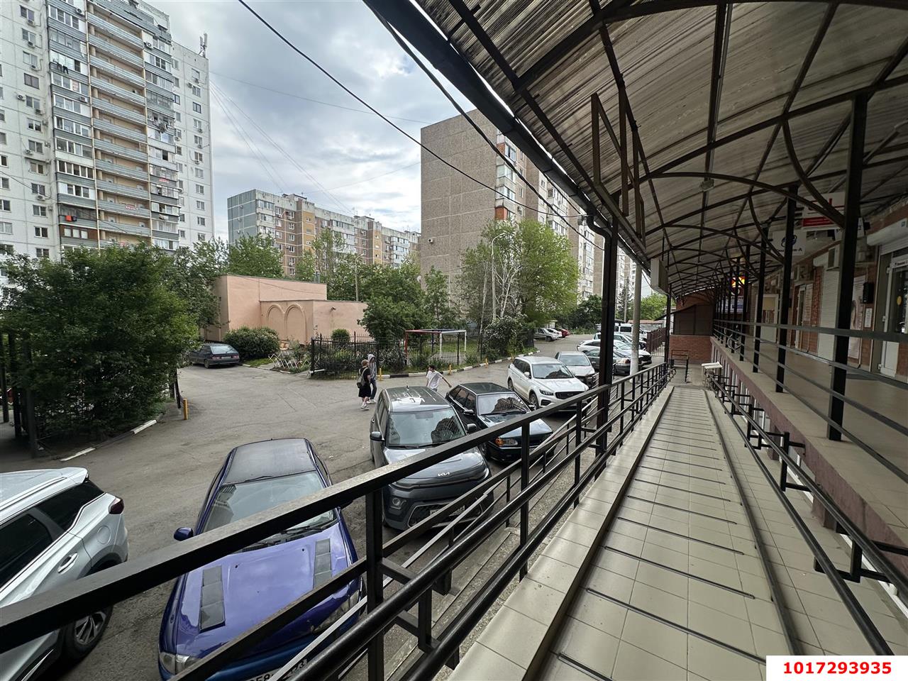 Фото №5: Торговое помещение 98 м² - Краснодар, Западный внутригородской округ, мкр. Юбилейный, б-р Платановый, 4