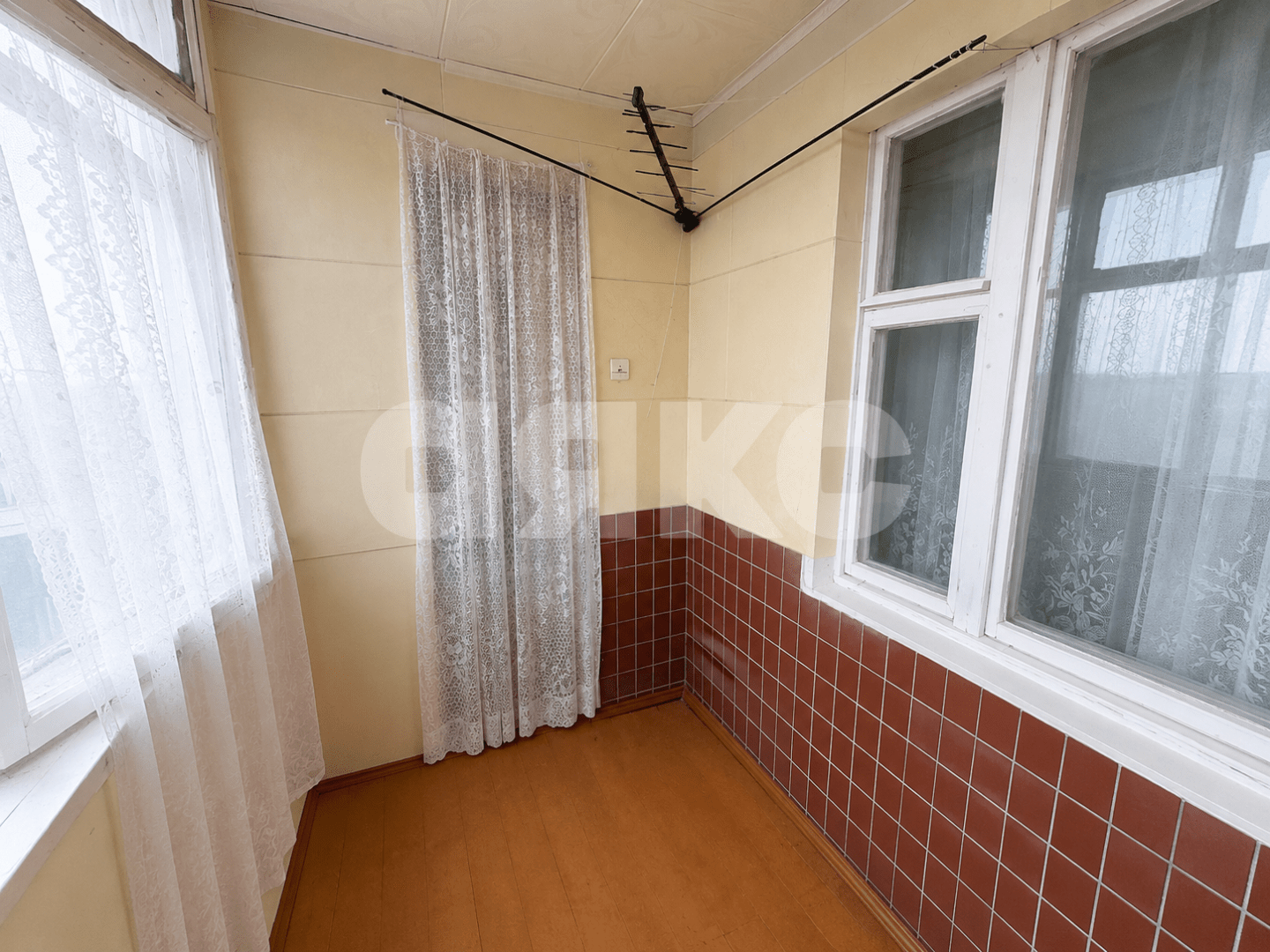 Фото №9: 3-комнатная квартира 72 м² - Луганск, Артёмовский, мкр. Степной квартал, 13