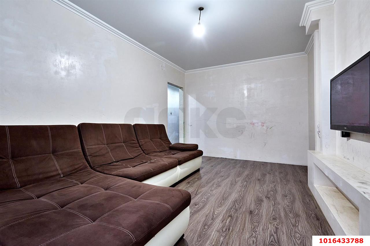 Фото №5: 2-комнатная квартира 64 м² - Краснодар, Прикубанский внутригородской округ, Калинино, мкр. Завод Радиоизмерительных Приборов, пер. Гаражный, 9