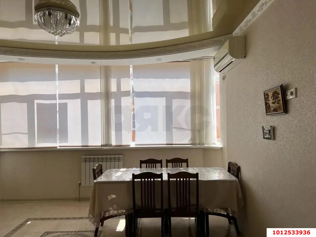 Фото №3: 2-комнатная квартира <span class="whitespace-nowrap">70 м²</span>, <span class="whitespace-nowrap">3/5 эт.</span> - Яблоновский, ул. Космическая, 88к2