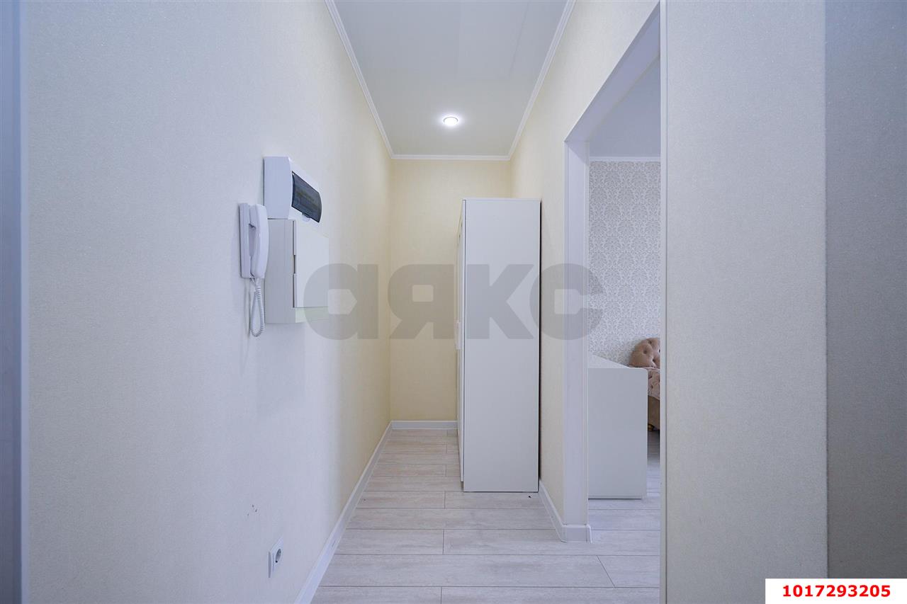Фото №10: 1-комнатная квартира <span class="whitespace-nowrap">40 м²</span>, <span class="whitespace-nowrap">13/23 эт.</span> - Краснодар, Прикубанский внутригородской округ, имени Петра Метальникова, мкр. ЖК Победный, ул. Евгении Жигуленко, 13