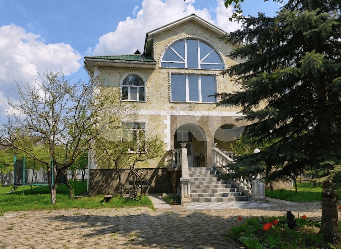 Фото №3: Дом 544 м² + 10 сот. - Раменское, квартал Восточная Гостица, мкр. Гостица, ул. Треугольная