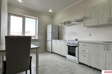 Фото №1: 1-комнатная квартира <span class="whitespace-nowrap">37 м²</span>, <span class="whitespace-nowrap">15/19 эт.</span> - Краснодар, мкр. ЖК Красная Площадь, ул. Кореновская, 57к2