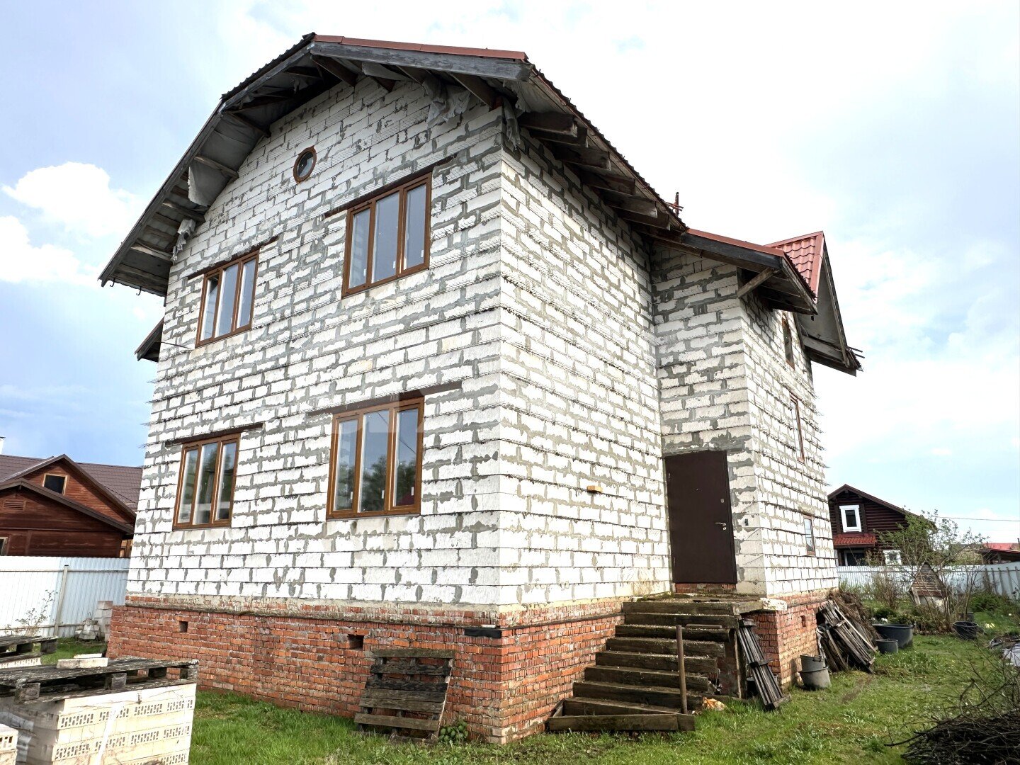 Фото №2: Дом 194 м² + 10 сот. - дачный  Огниково-1
