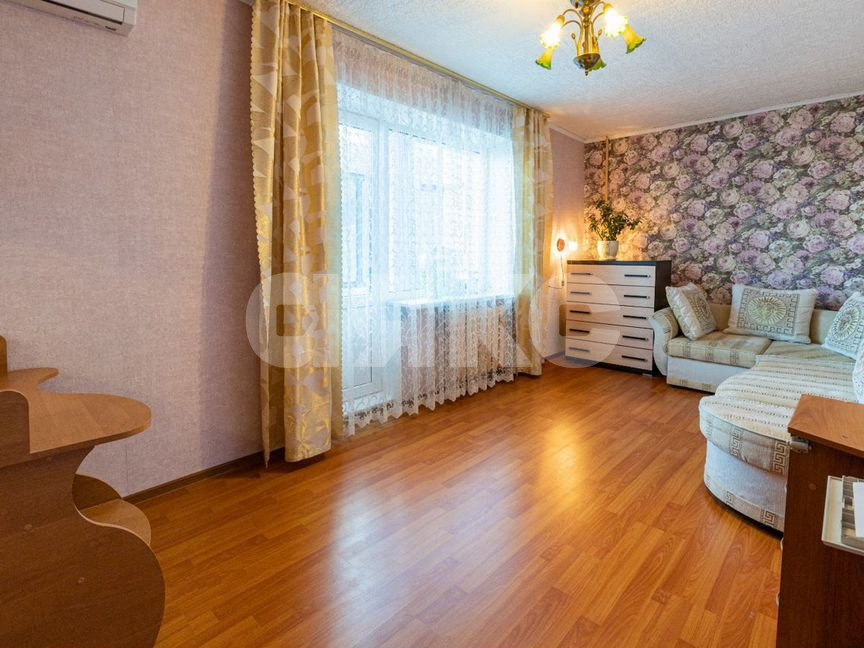 Фото №1: 2-комнатная квартира <span class="whitespace-nowrap">47 м²</span>, <span class="whitespace-nowrap">3/5 эт.</span> - Геленджик, ул. Калинина, 1