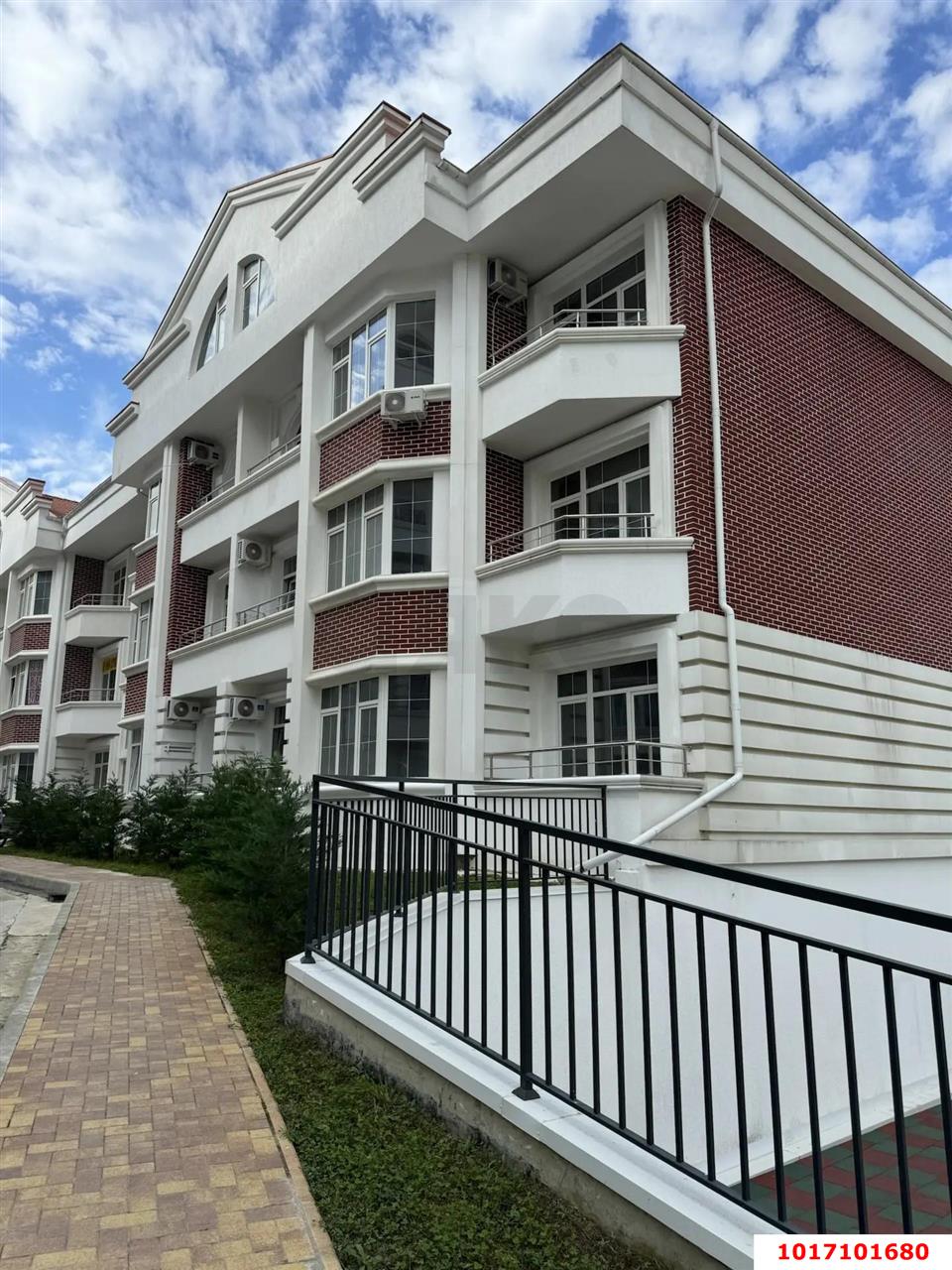 Фото №2: 1-комнатная квартира 50 м² - Сочи, Адлерский, жилой комплекс Курортный, ж/р Адлер, ул. Ленина, 290/7к1