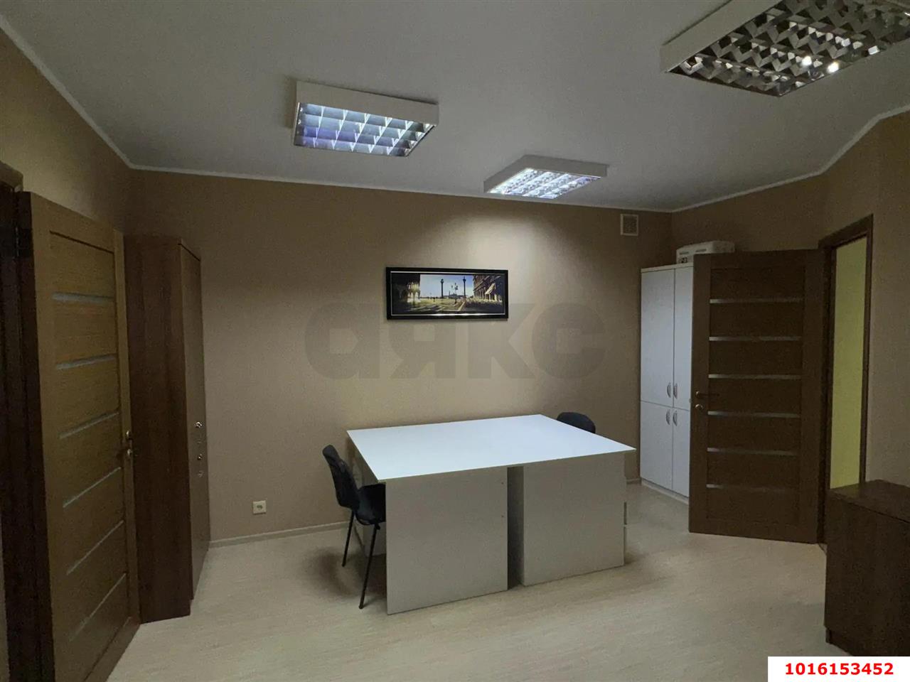 Фото №4: Офисное помещение 150 м² - Краснодар, Карасунский внутригородской округ, ж/р Новознаменский, ул. Войсковая, 79