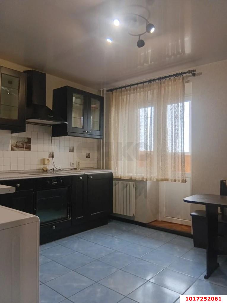 Фото №3: 1-комнатная квартира 40 м² - Краснодар, Прикубанский внутригородской округ, мкр. имени Н.И. Вавилова, ул. Вавилова, 18к1