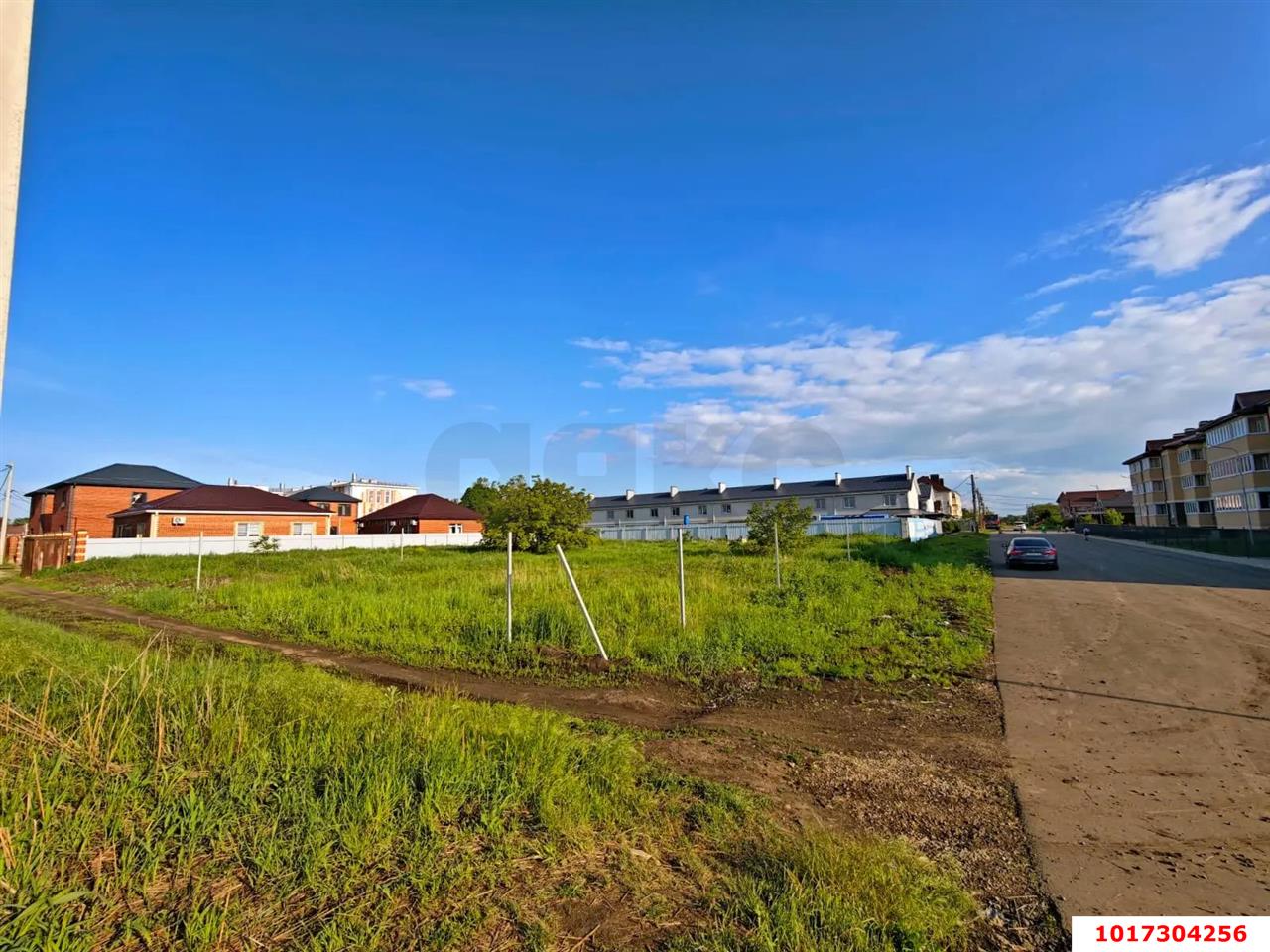 Фото №2: Земельный участок под ИЖС 7.6 сот. - Пригородный, Карасунский внутригородской округ, мкр. Алтайский, ул. Сербская