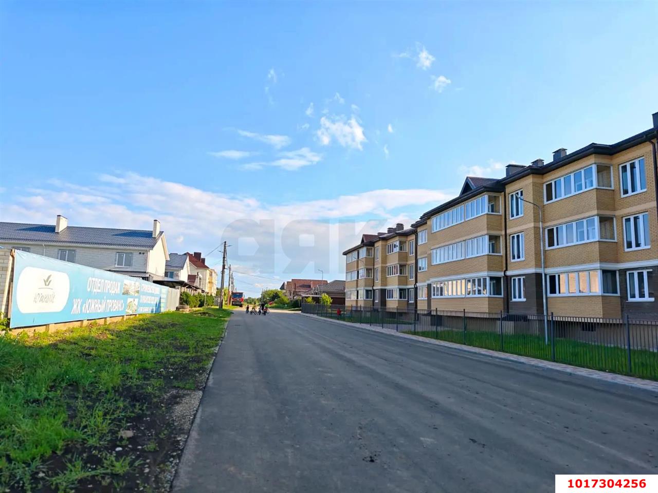 Фото №1: Земельный участок под ИЖС 7.6 сот. - Пригородный, Карасунский внутригородской округ, мкр. Алтайский, ул. Сербская