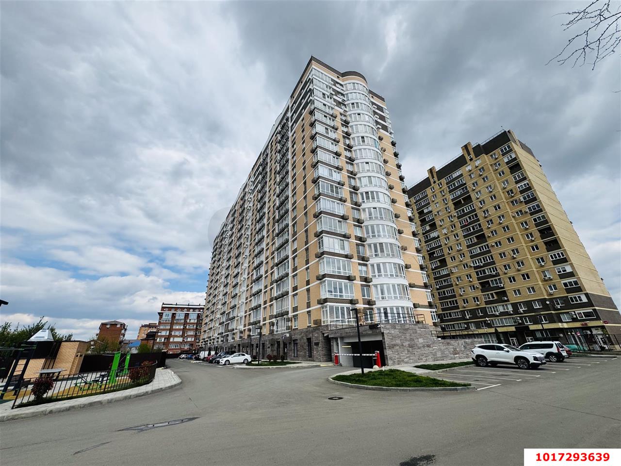 Фото №1: 1-комнатная квартира 43 м² - Краснодар, Прикубанский внутригородской округ, Музыкальный, мкр. Московский, ул. Московская, 112