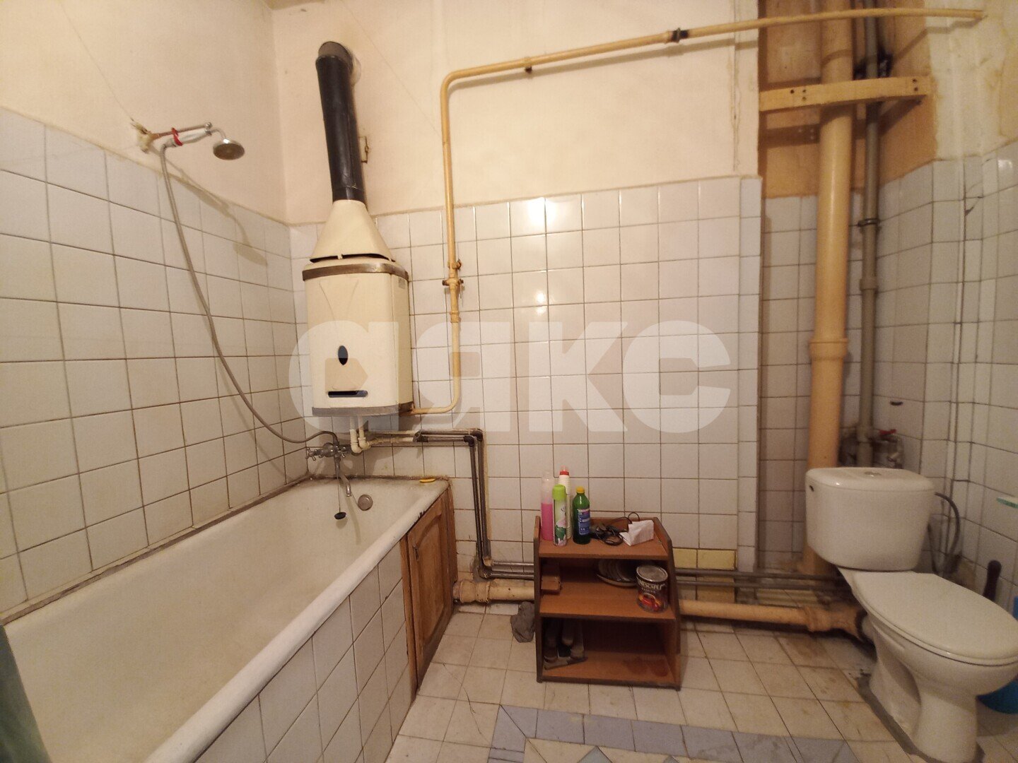 Фото №4: 1-комнатная квартира <span class="whitespace-nowrap">38 м²</span>, <span class="whitespace-nowrap">2/5 эт.</span> - Волгоград, р. Краснооктябрьский, пр-кт Металлургов, 28