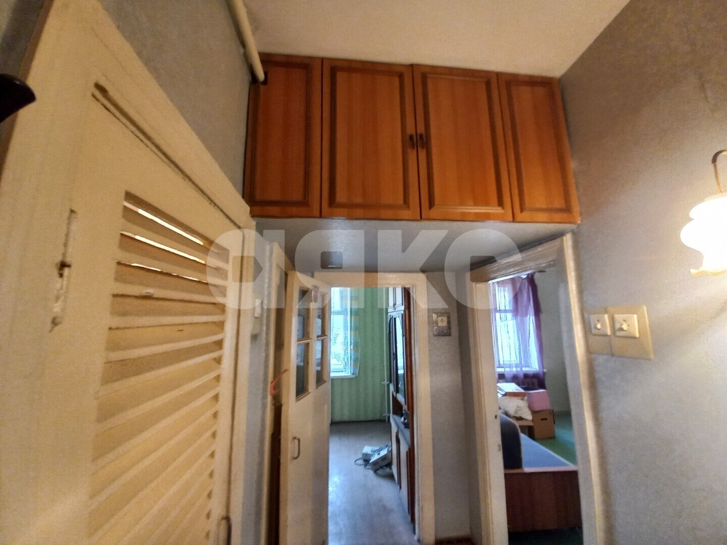 Фото №6: 1-комнатная квартира <span class="whitespace-nowrap">38 м²</span>, <span class="whitespace-nowrap">2/5 эт.</span> - Волгоград, р. Краснооктябрьский, пр-кт Металлургов, 28