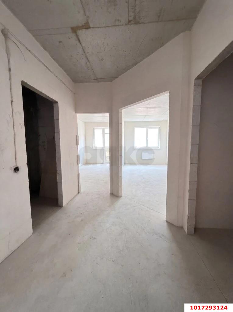 Фото №4: 1-комнатная квартира 43 м² - Краснодар, Прикубанский внутригородской округ, мкр. Музыкальный, ул. имени Сергея Есенина, 127/2