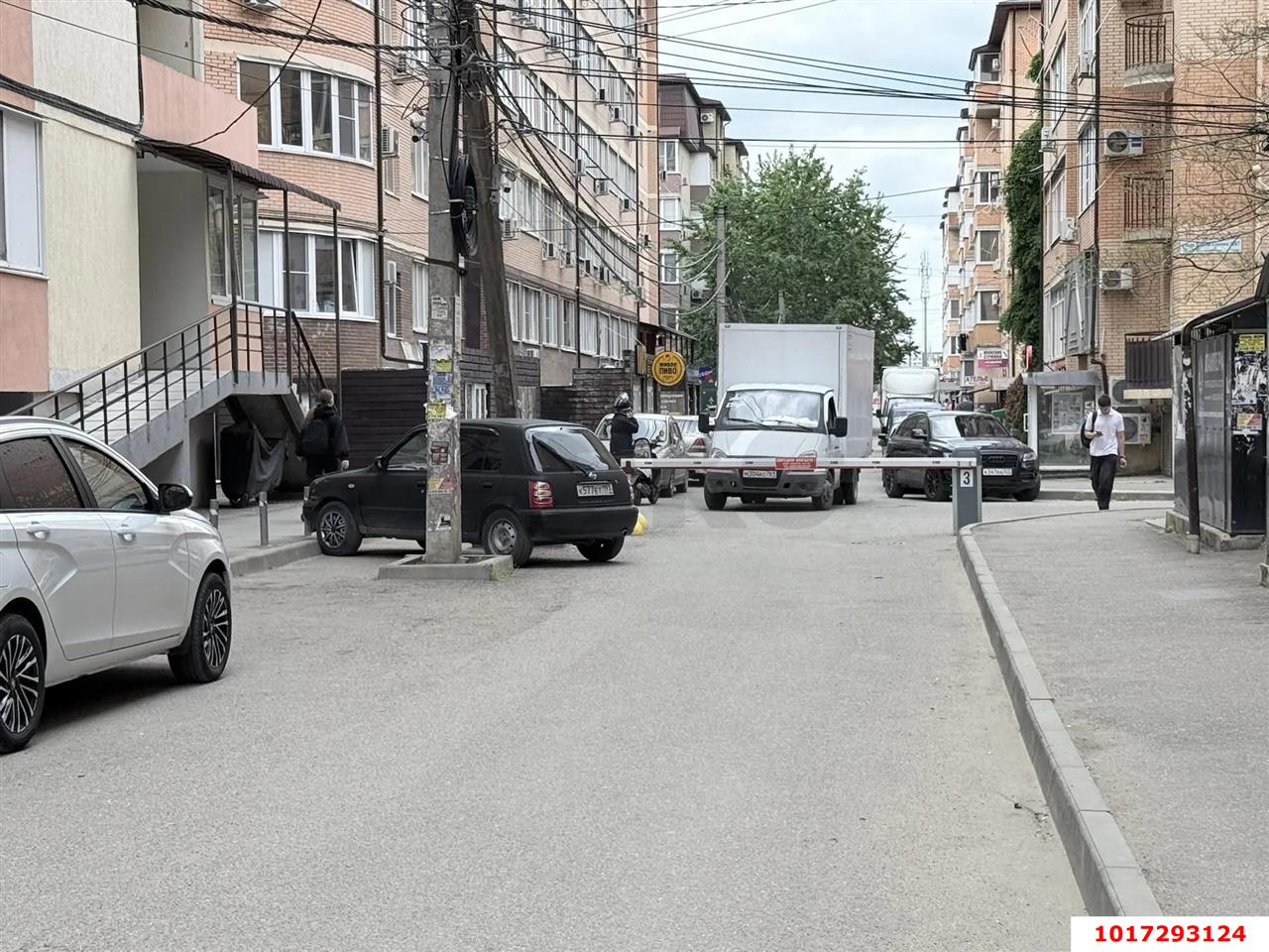 Фото №2: 1-комнатная квартира 43 м² - Краснодар, Прикубанский внутригородской округ, мкр. Музыкальный, ул. имени Сергея Есенина, 127/2