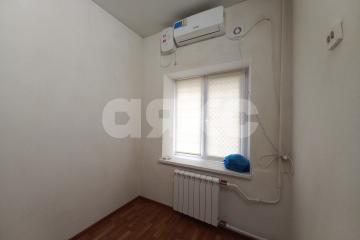 Фото №1: Коммерция <span class="whitespace-nowrap">10 м²</span>, <span class="whitespace-nowrap">1/5 эт.</span> - Волгоград, р. Краснооктябрьский, ул. Маршала Ерёменко, 108