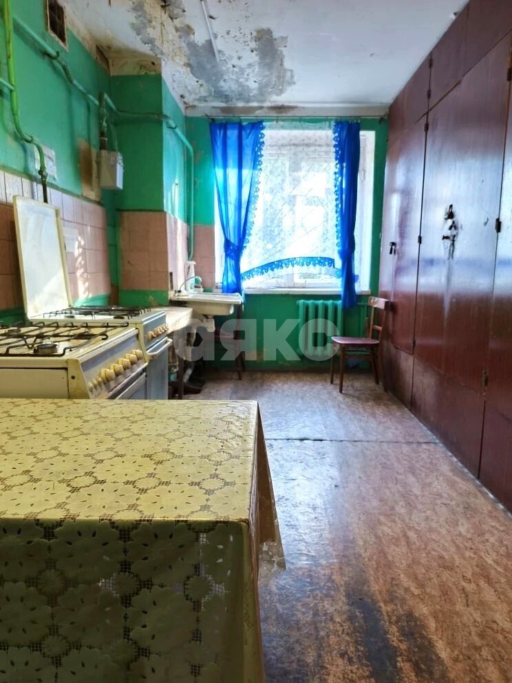 Фото №10: Комната <span class="whitespace-nowrap">383 м²</span>, <span class="whitespace-nowrap">2/5 эт.</span> - Волгоград, Советский, п. Завода имени Петрова, ул. Калининградская, 21