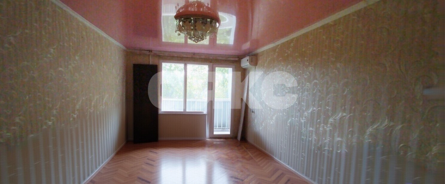 Фото №2: 3-комнатная квартира 55 м² - Мариуполь, р. Жовтневый, пр-кт Строителей, 92