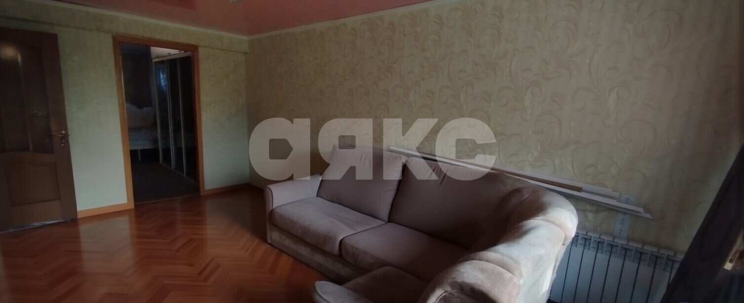Фото №1: 3-комнатная квартира 55 м² - Мариуполь, р. Жовтневый, пр-кт Строителей, 92