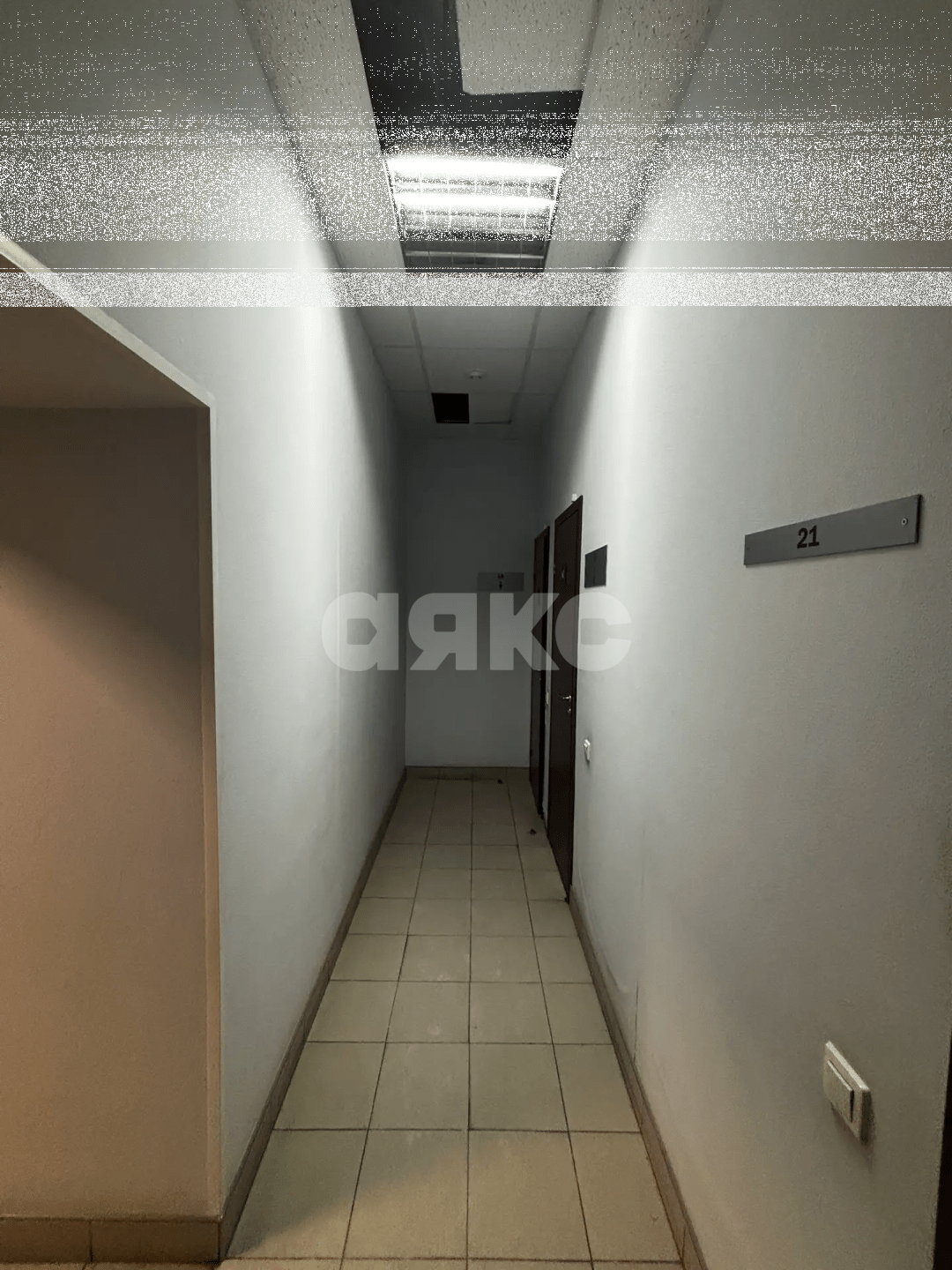 Фото №20: Коммерция <span class="whitespace-nowrap">236 м²</span>, <span class="whitespace-nowrap">1/11 эт.</span> - Волгоград, Красноармейский, мкр. 613-й, пр-кт Героев Сталинграда, 40