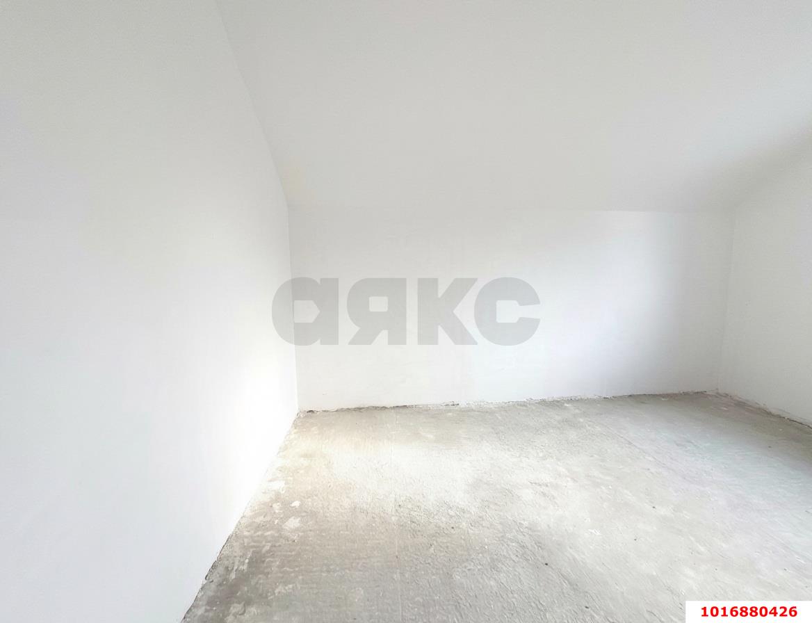 Фото №15: Дом <span class="whitespace-nowrap">106 м²</span> <span class="whitespace-nowrap">+ 4 сот.</span>, <span class="whitespace-nowrap">2 эт.</span> - Индустриальный, мкр. Прикубанский внутригородской округ, ул. Зеленодольская