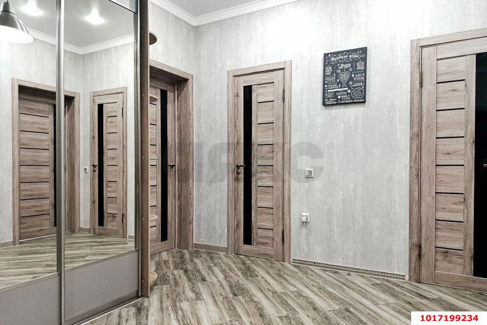 Фото №9: 2-комнатная квартира <span class="whitespace-nowrap">80 м²</span>, <span class="whitespace-nowrap">3/16 эт.</span> - Краснодар, Западный внутригородской округ, мкр. Юбилейный, ул. 70-летия Октября, 1/3