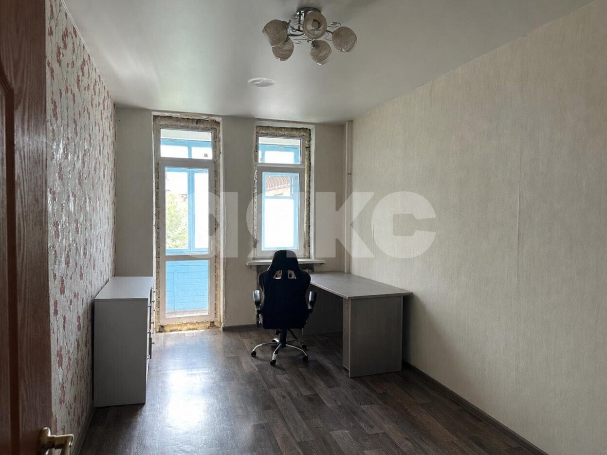 Фото №2: 3-комнатная квартира <span class="whitespace-nowrap">71 м²</span>, <span class="whitespace-nowrap">5/5 эт.</span> - Волгоград, р. Краснооктябрьский, ул. Кузнецова, 22