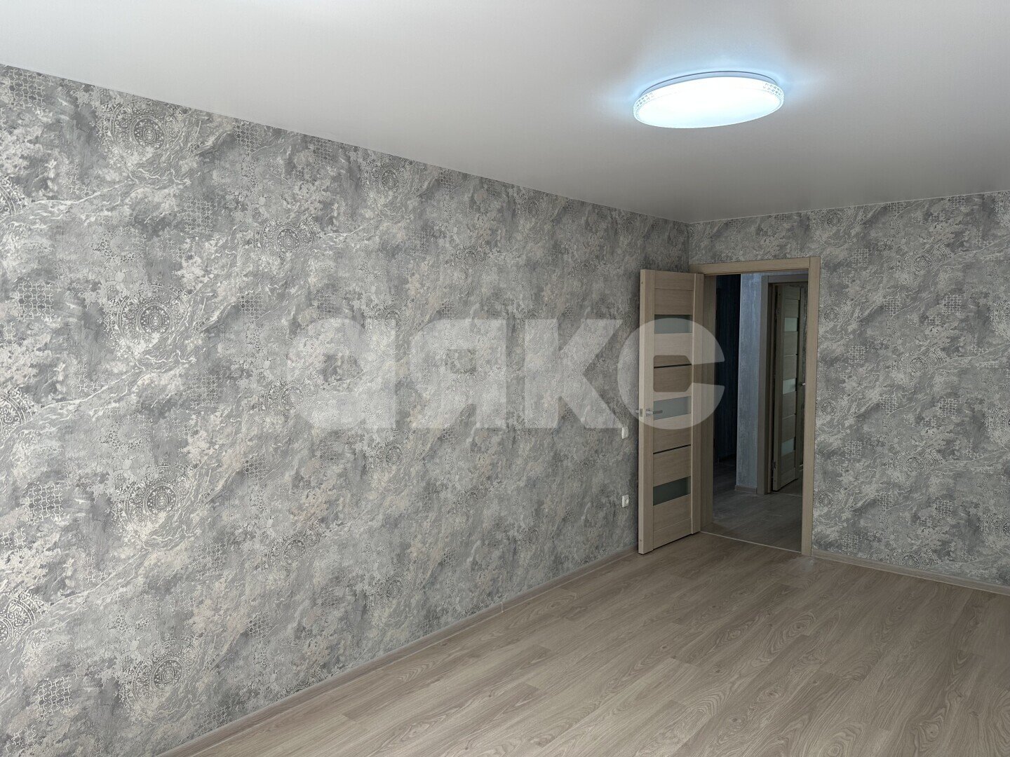 Фото №4: 2-комнатная квартира 48 м² - Мариуполь, Жовтневый, мкр. Западный, ул. 50 лет СССР, 77