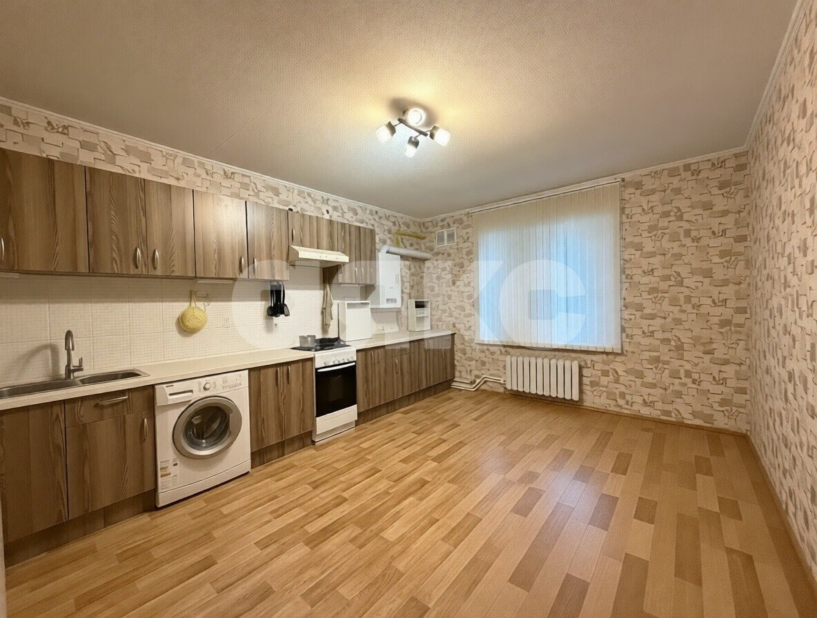Фото №3: Таунхаус 100 м² + 1.5 сот. - Батайск, мкр. КП Берёзовая Роща, ул. 1-я Берёзовая