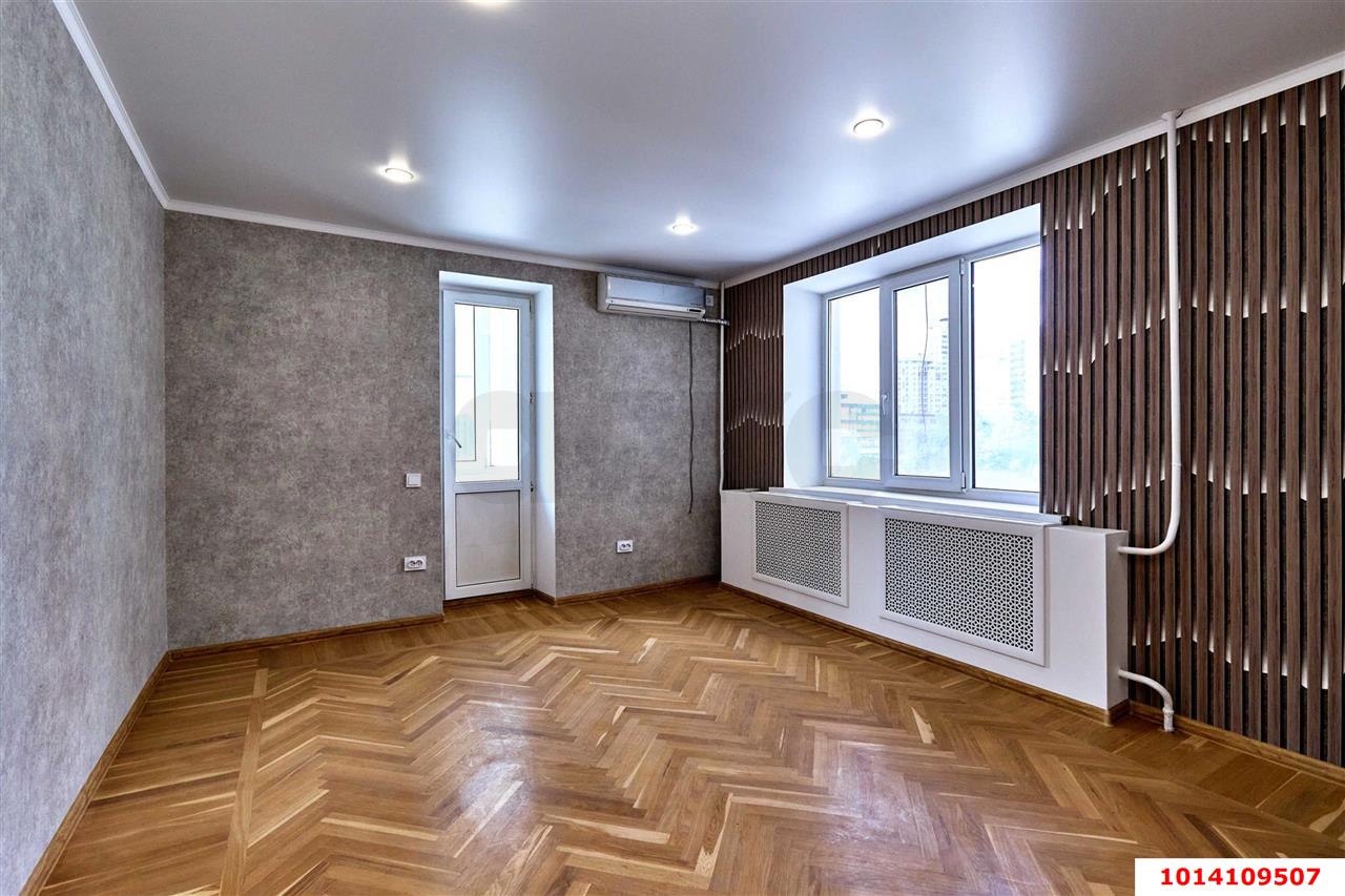 Фото №1: 3-комнатная квартира 77 м² - Краснодар, Западный внутригородской округ, мкр. Центральный, ул. имени Пушкина, 5
