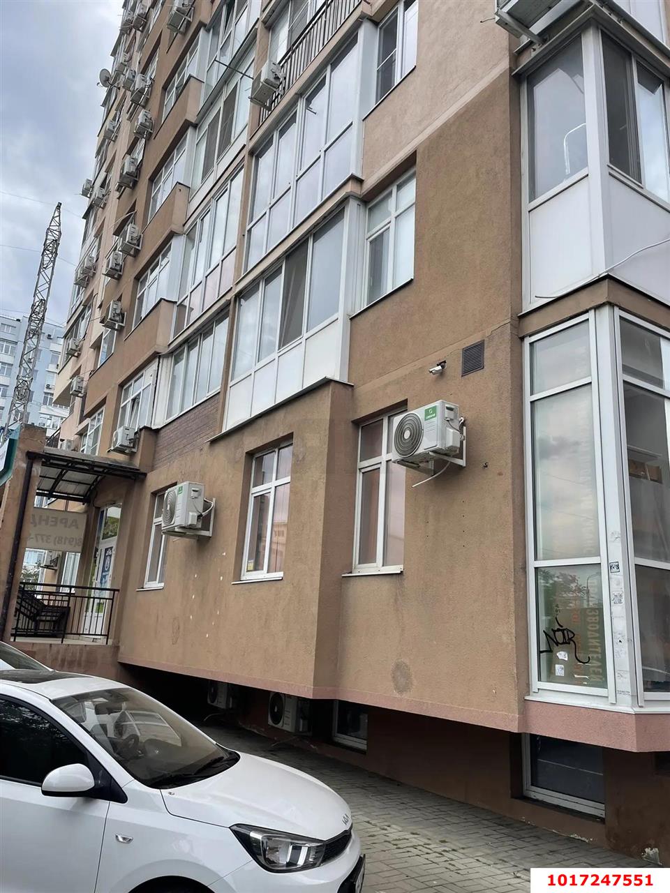 Фото №1: Торговое помещение 103 м² - Краснодар, Прикубанский внутригородской округ, Фестивальный, мкр. Солнечный, пр-кт Константина Образцова, 25к2