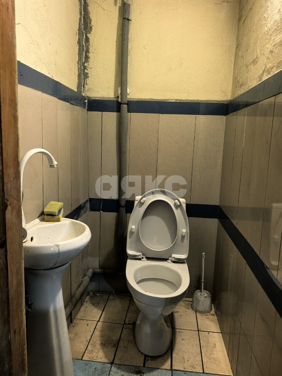 Фото №7: Коммерция 2217 м² - Мариуполь, Правый Берег, р. Жовтневый, ул. Октябрьская