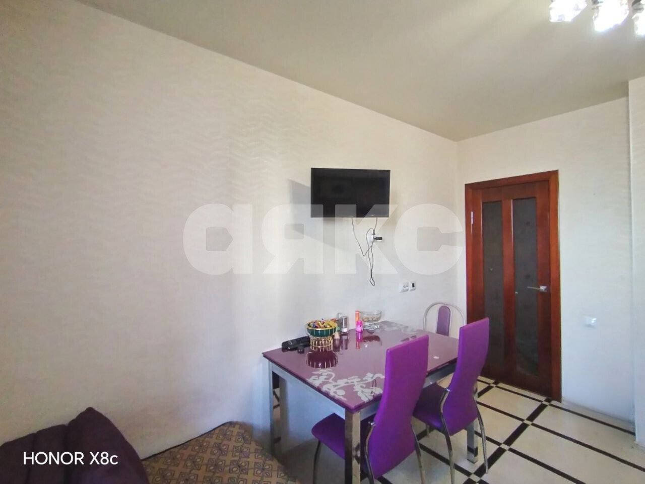 Фото №3: 1-комнатная квартира <span class="whitespace-nowrap">44 м²</span>, <span class="whitespace-nowrap">5/10 эт.</span> - Волгоград, р. Дзержинский, ул. имени Хорошева, 16